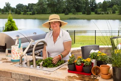 Outdoor Kitchen Assembly